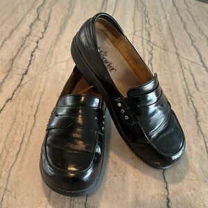 Alegria black loafer clogs penny loafer